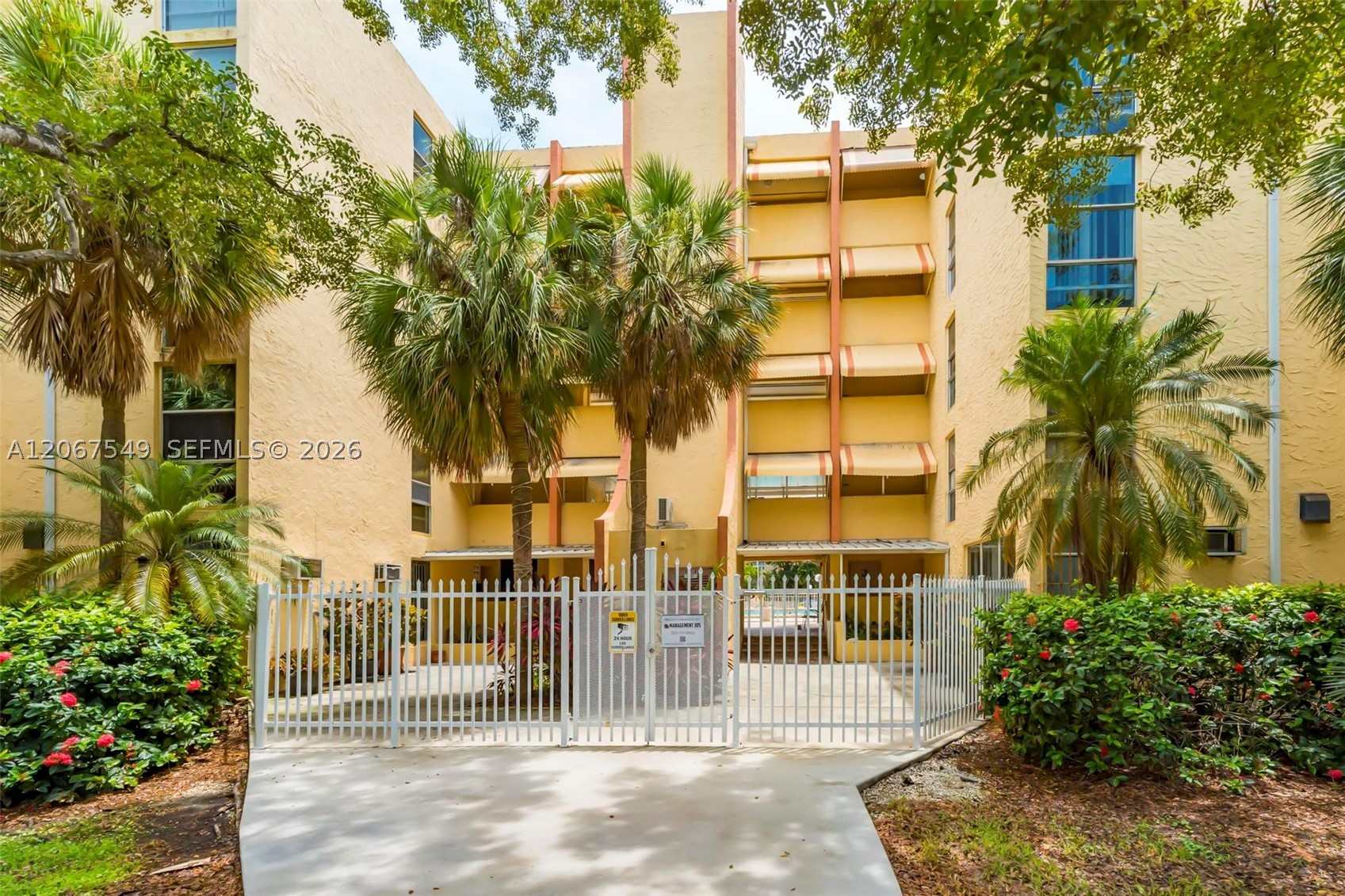 main property photo 24