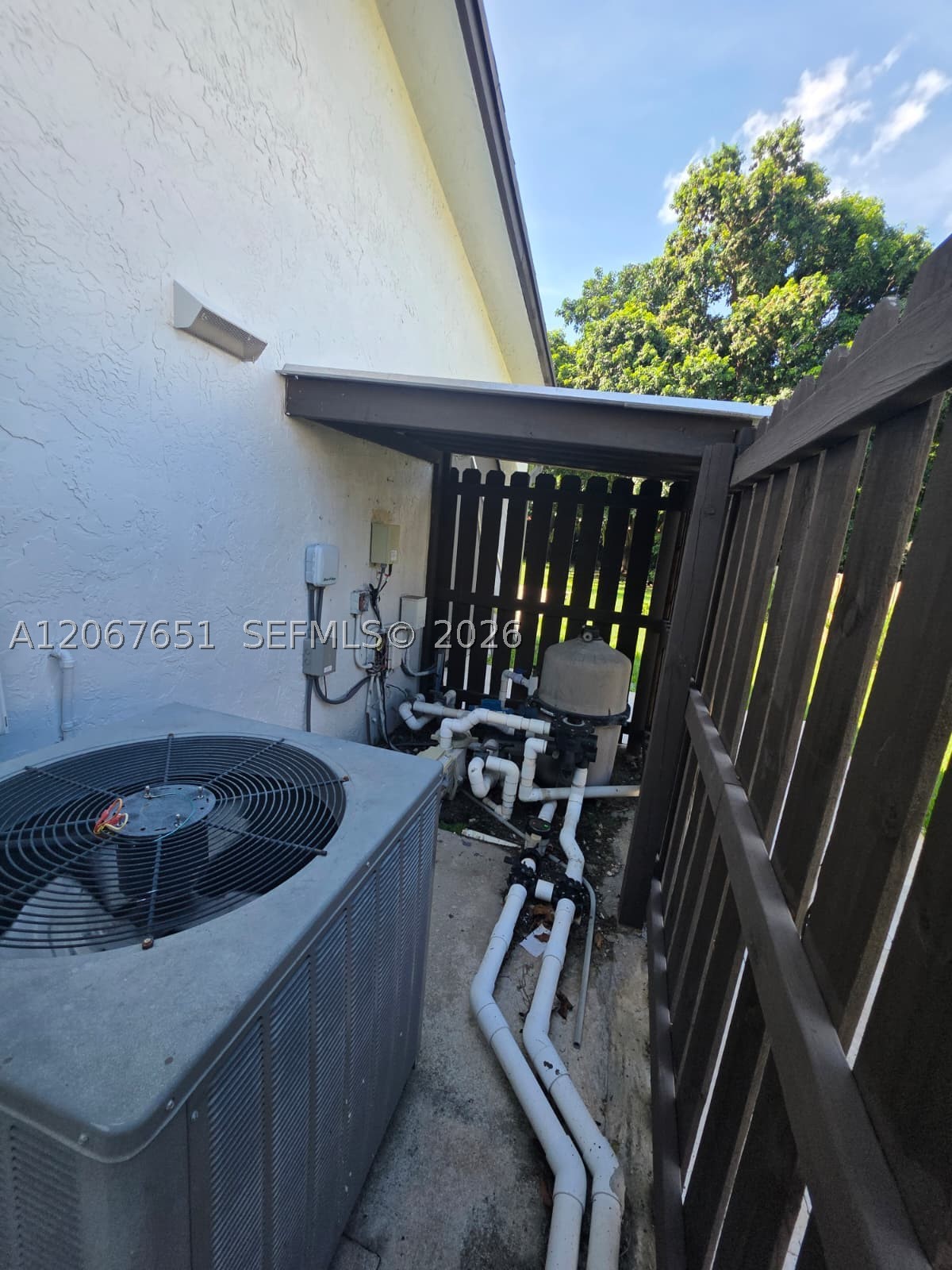 main property photo 106