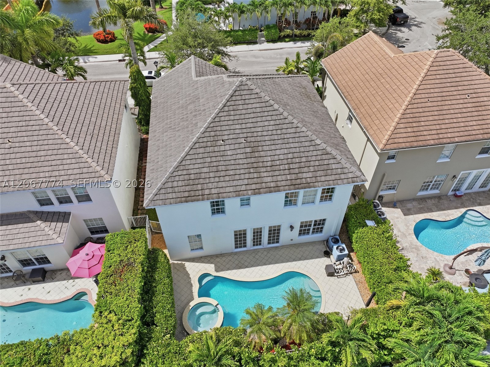 main property photo 66
