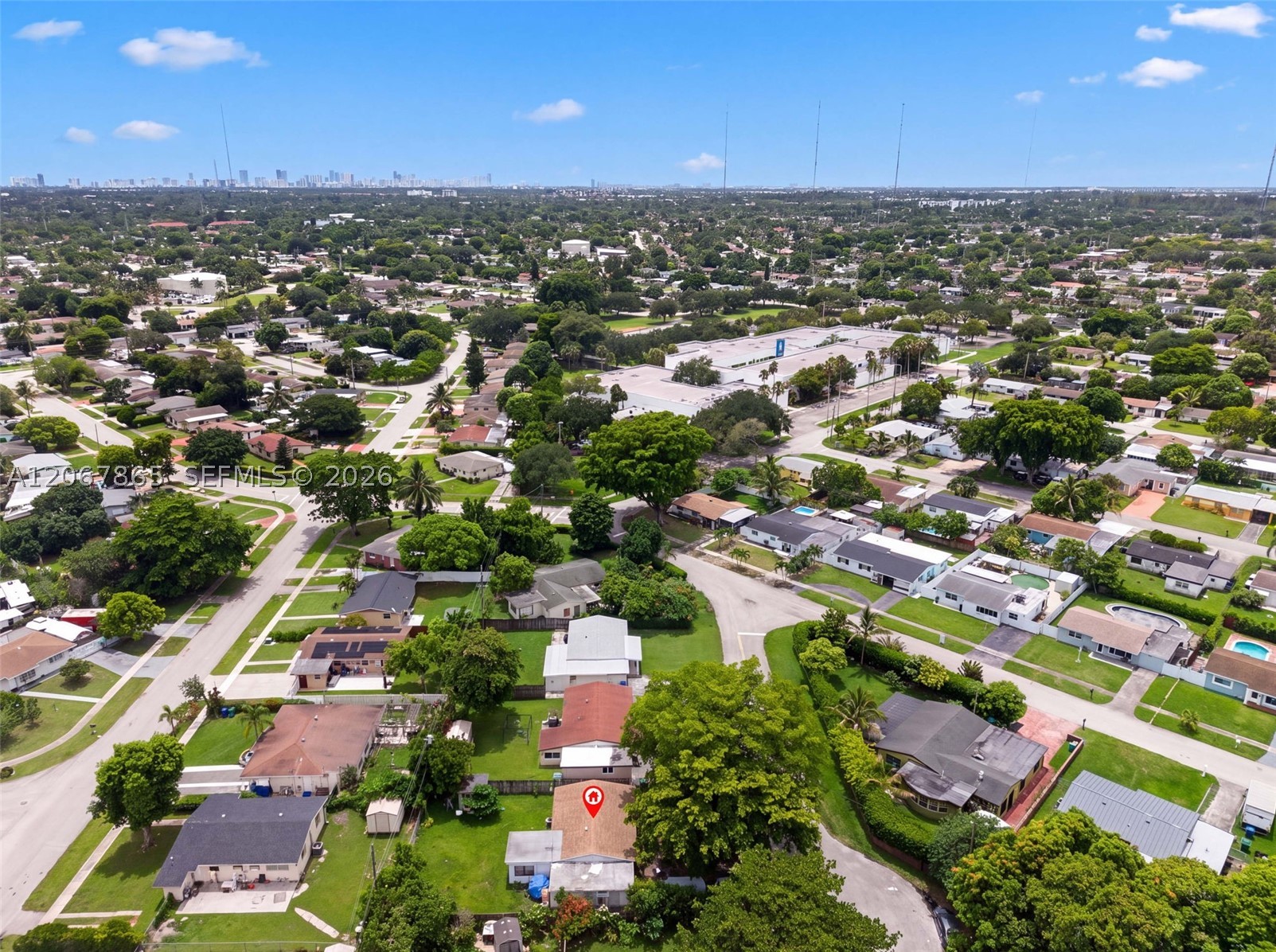 main property photo 23