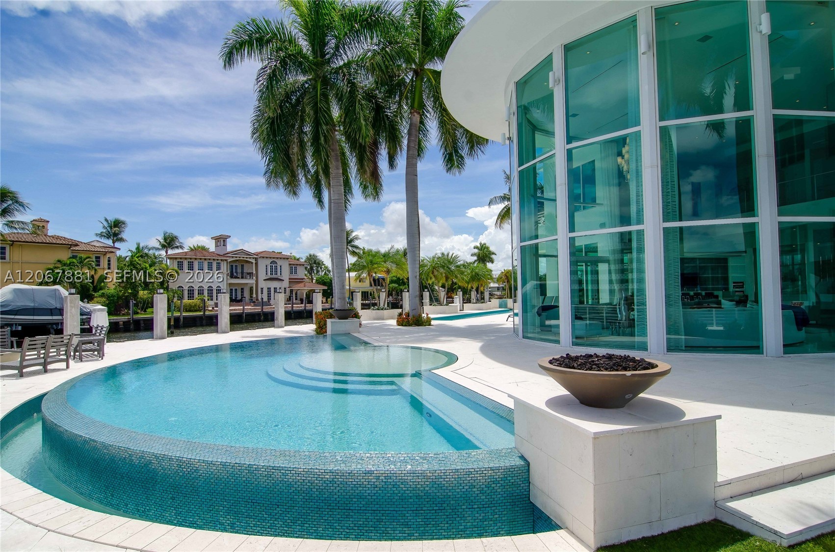 main property photo 67