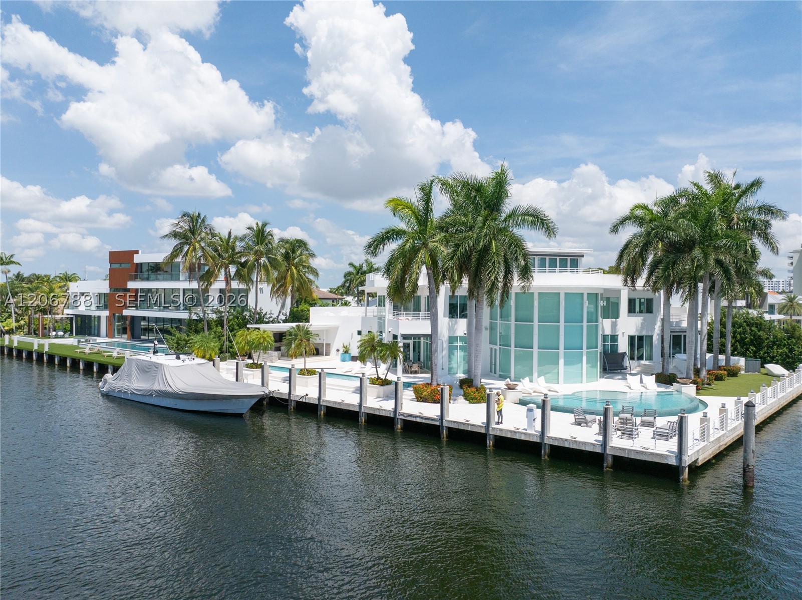 main property photo 91