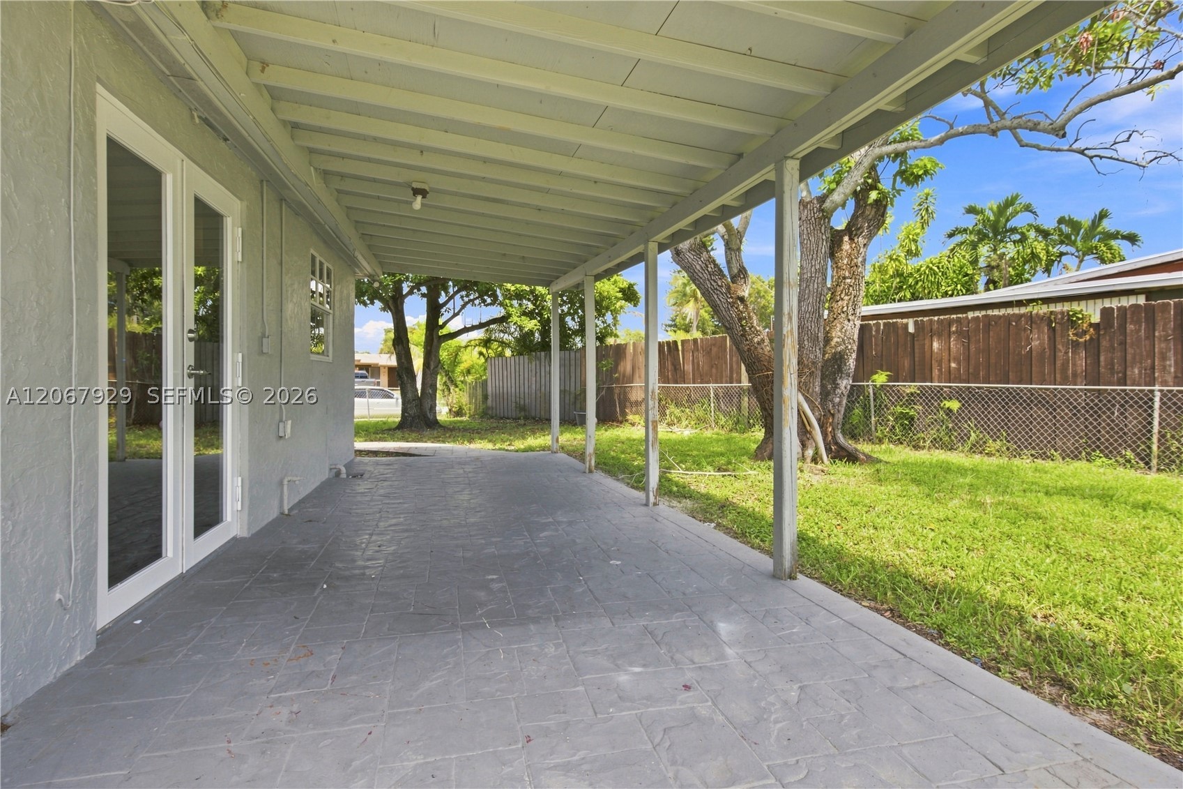 main property photo 41