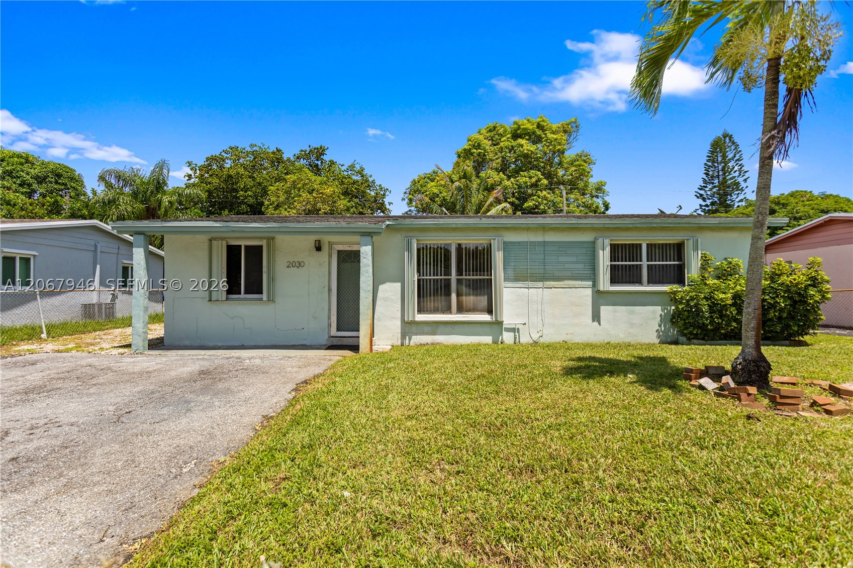 main property photo 6