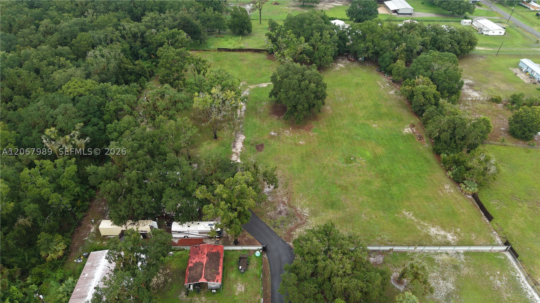 main property photo 22
