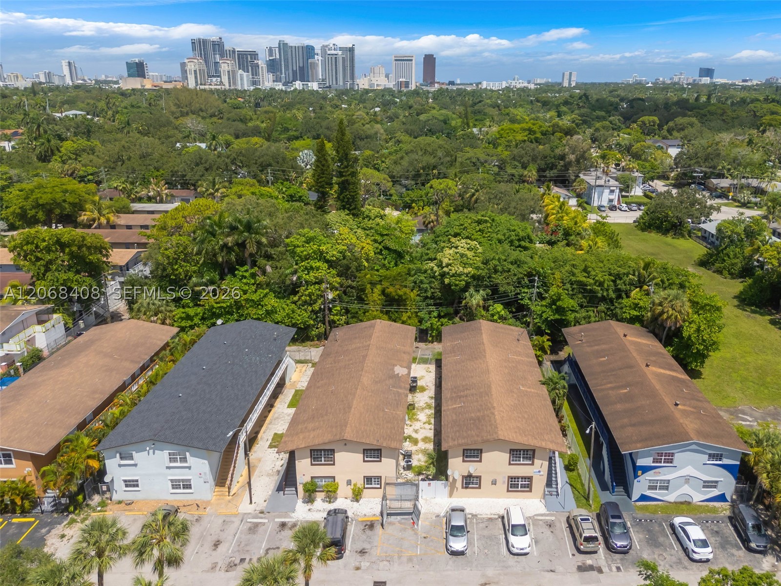main property photo 15