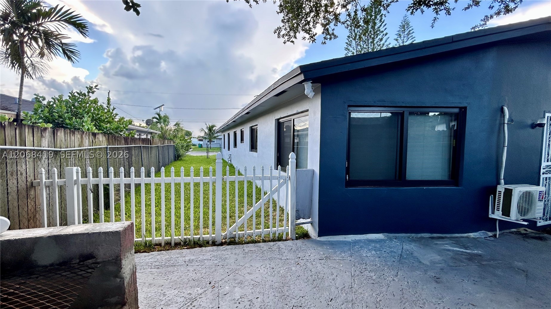 main property photo 39