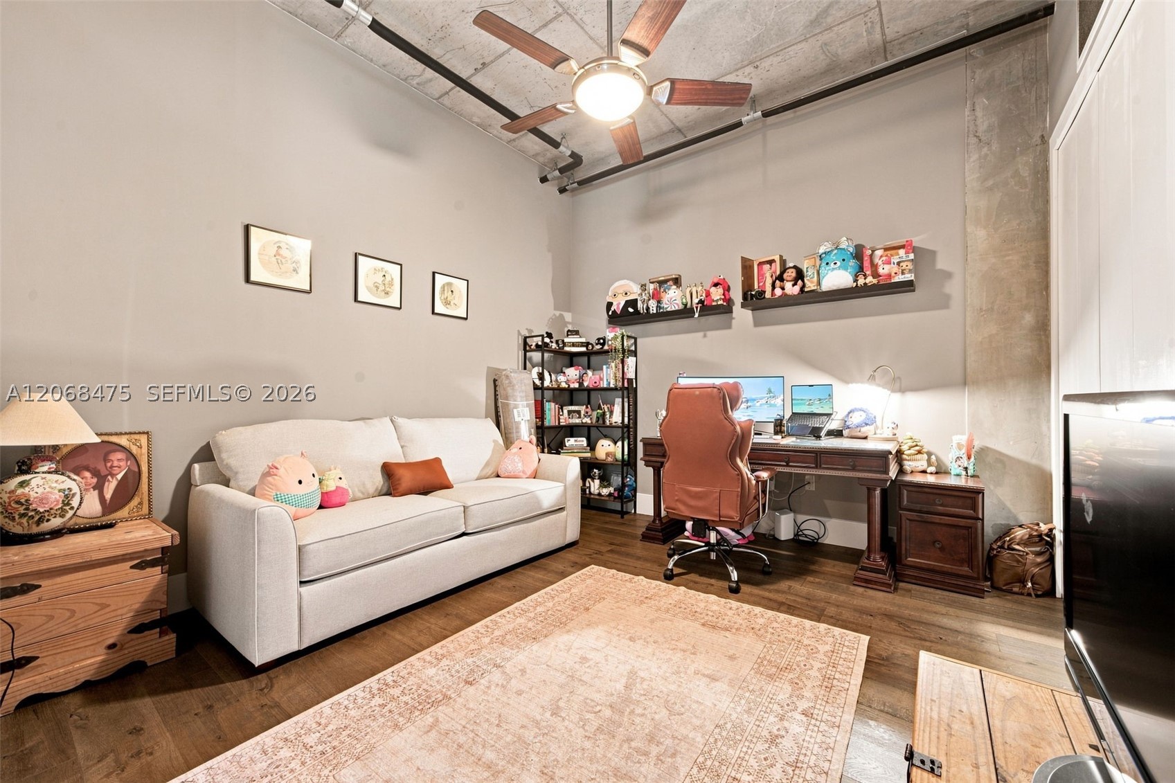 main property photo 22