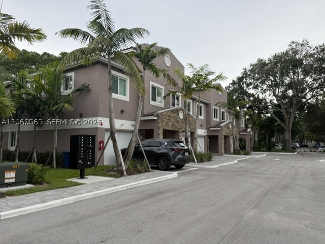main property photo 14