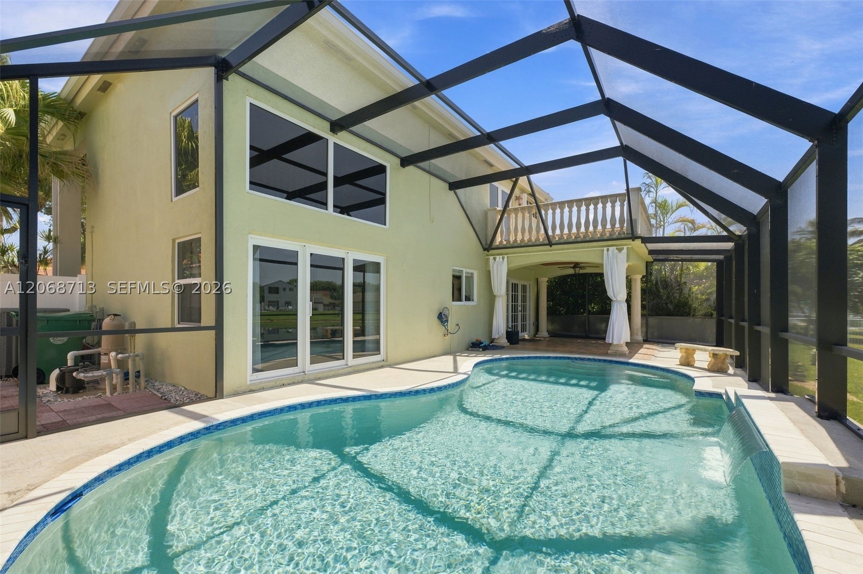 main property photo 22