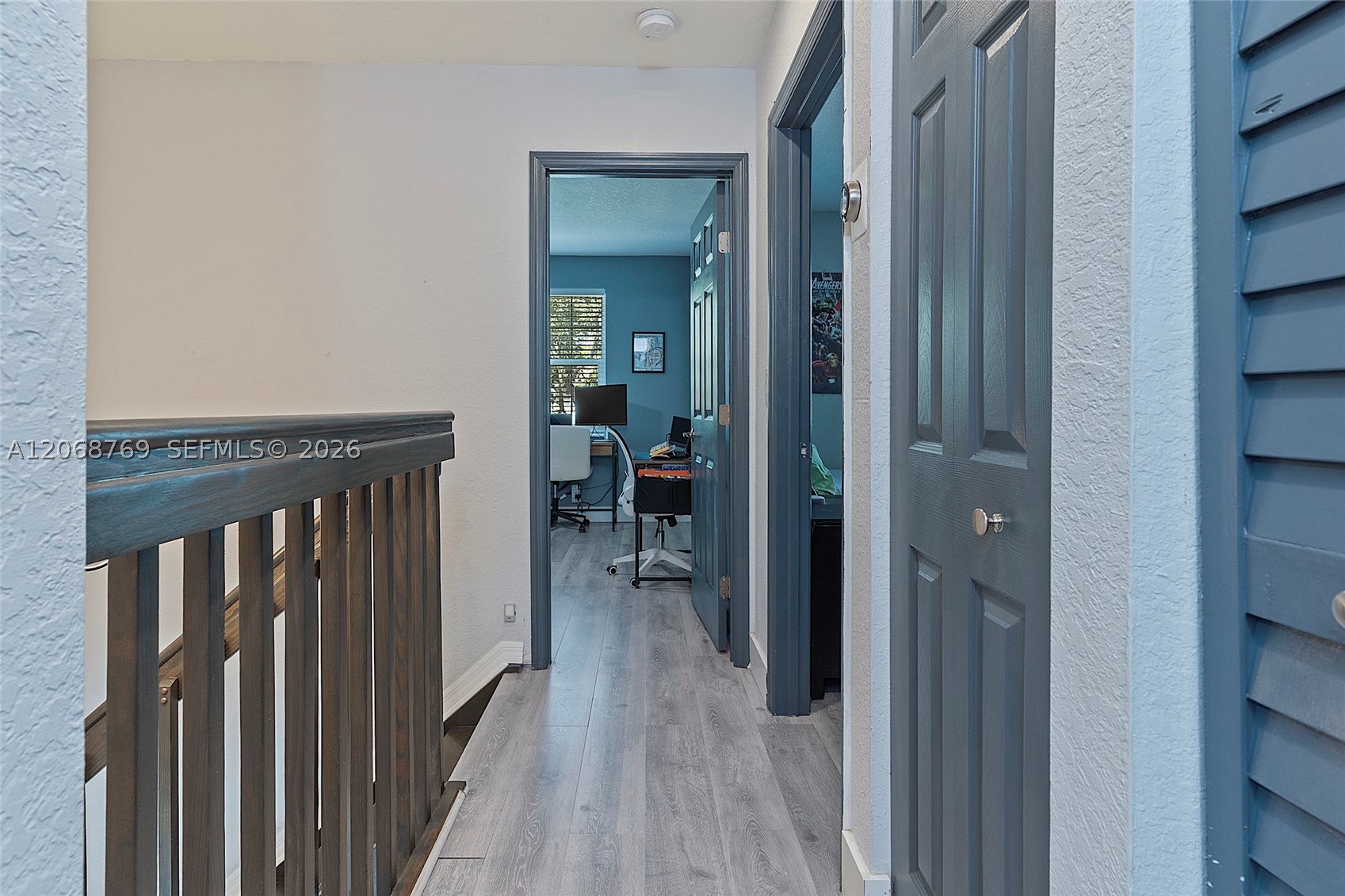 main property photo 30