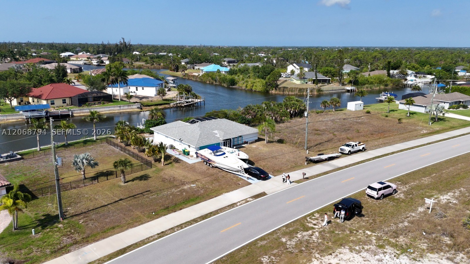 main property photo 21