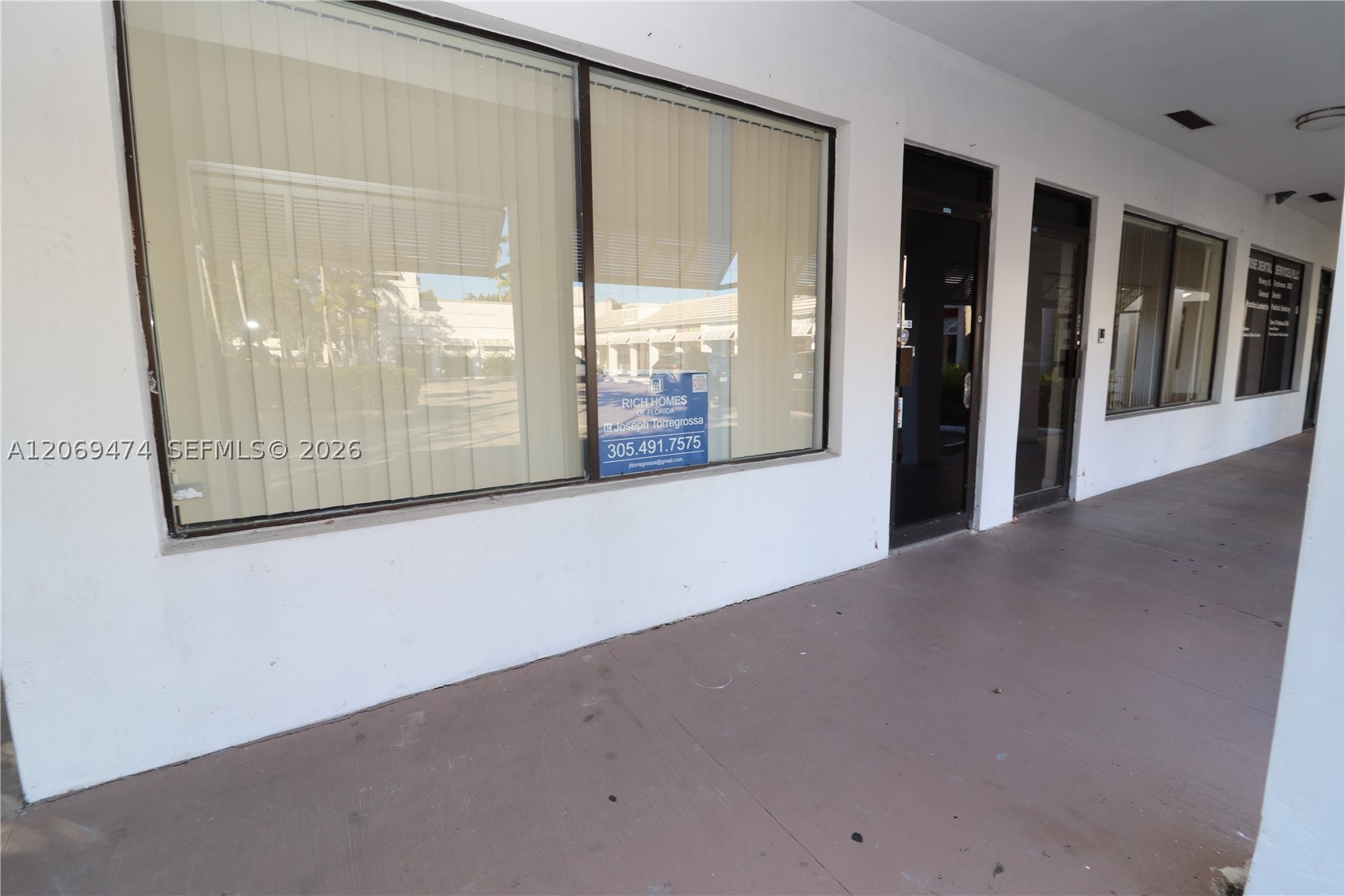 main property photo 19