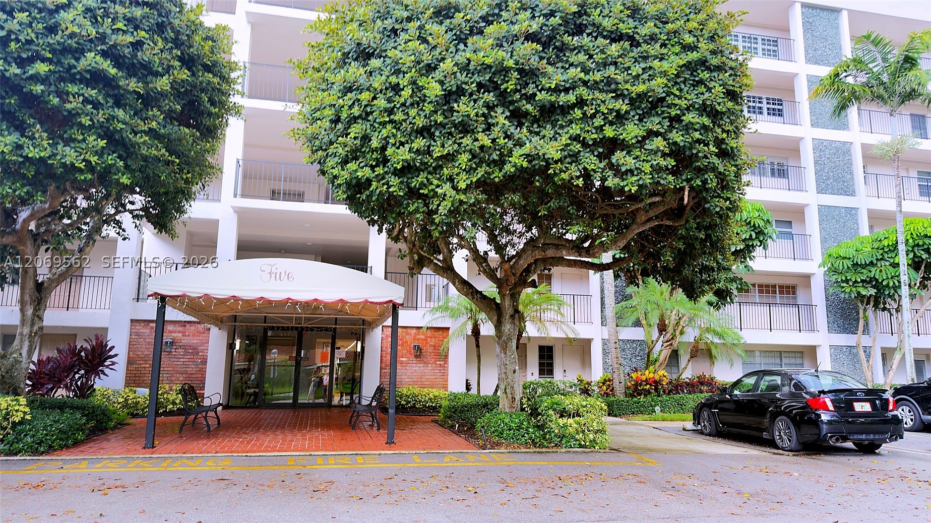 main property photo 19