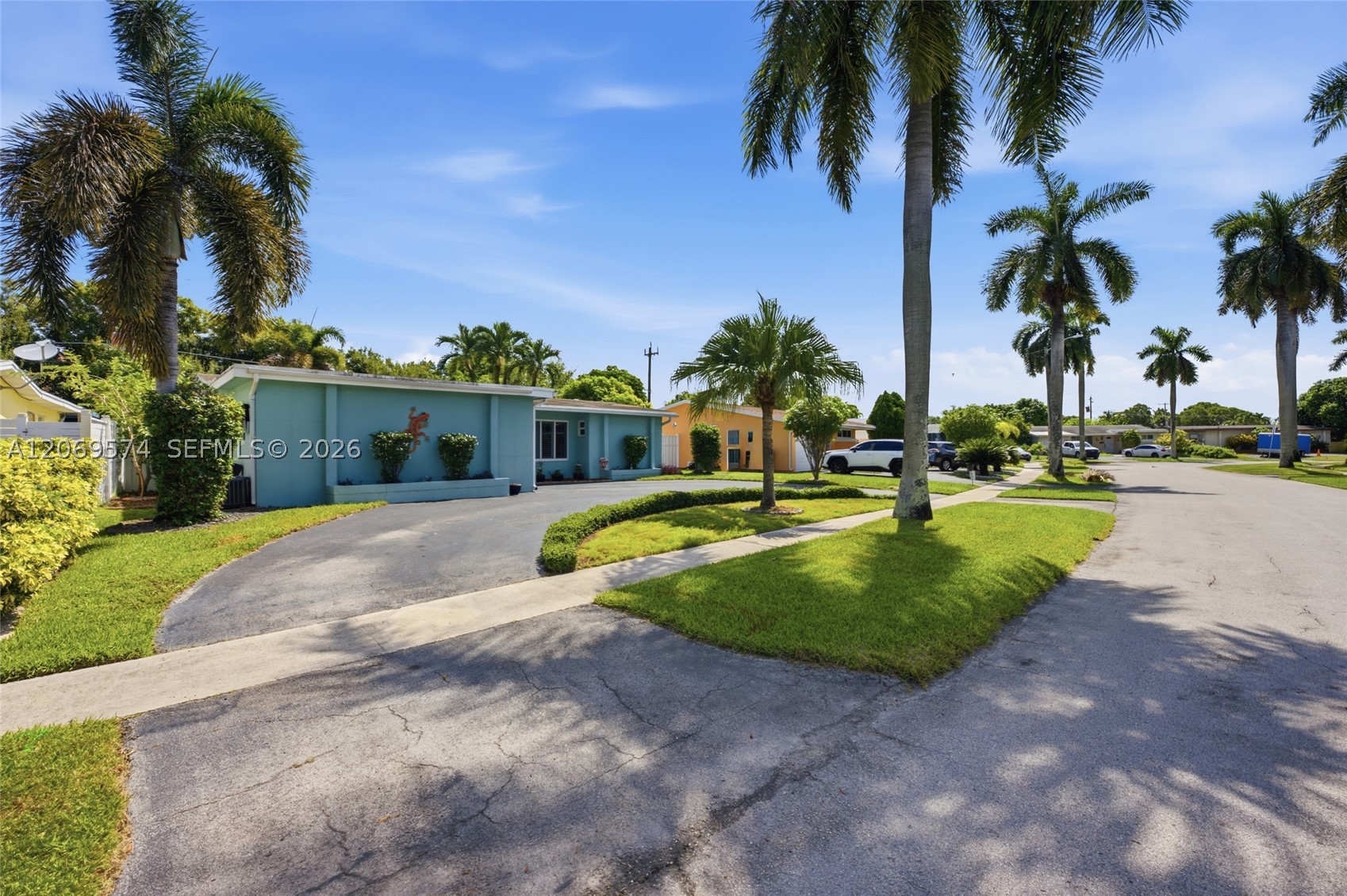 main property photo 50