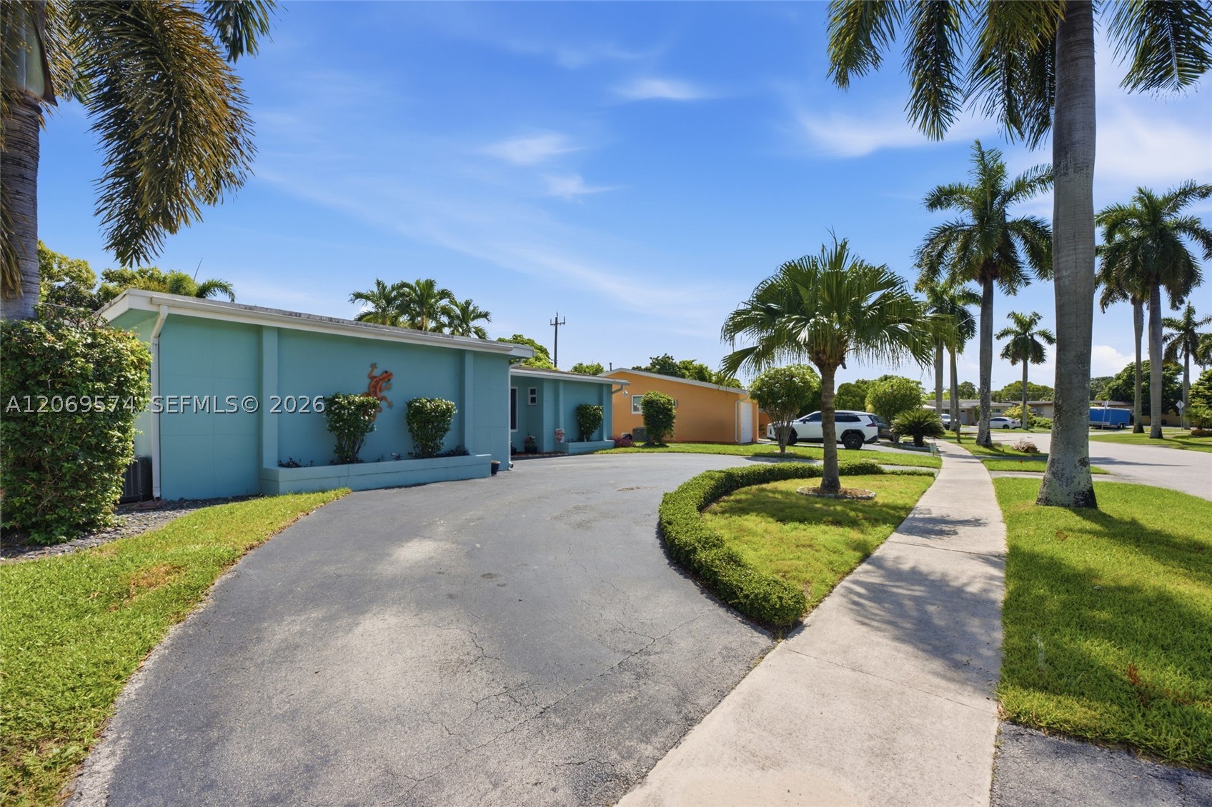 main property photo 51