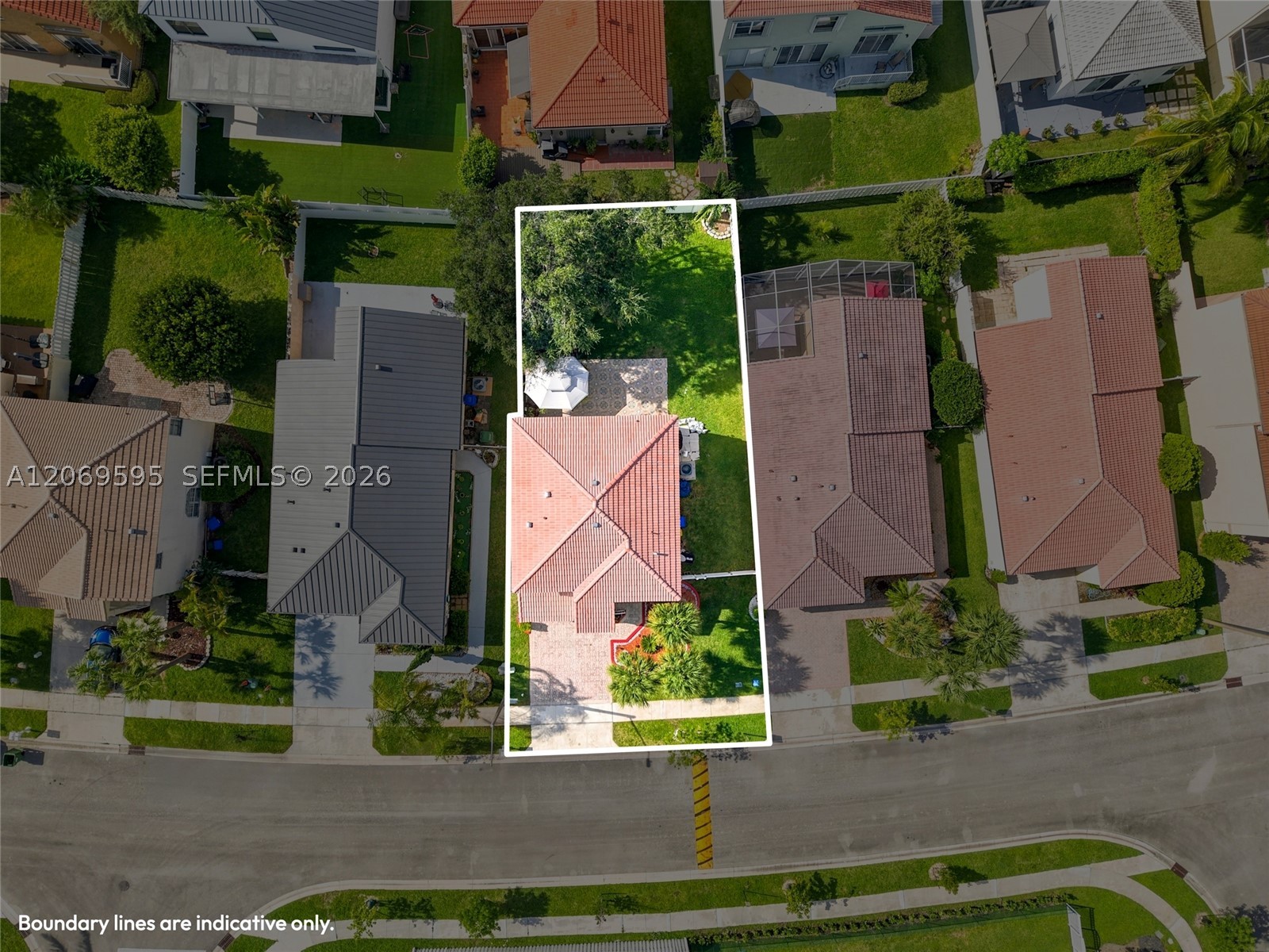 main property photo 37
