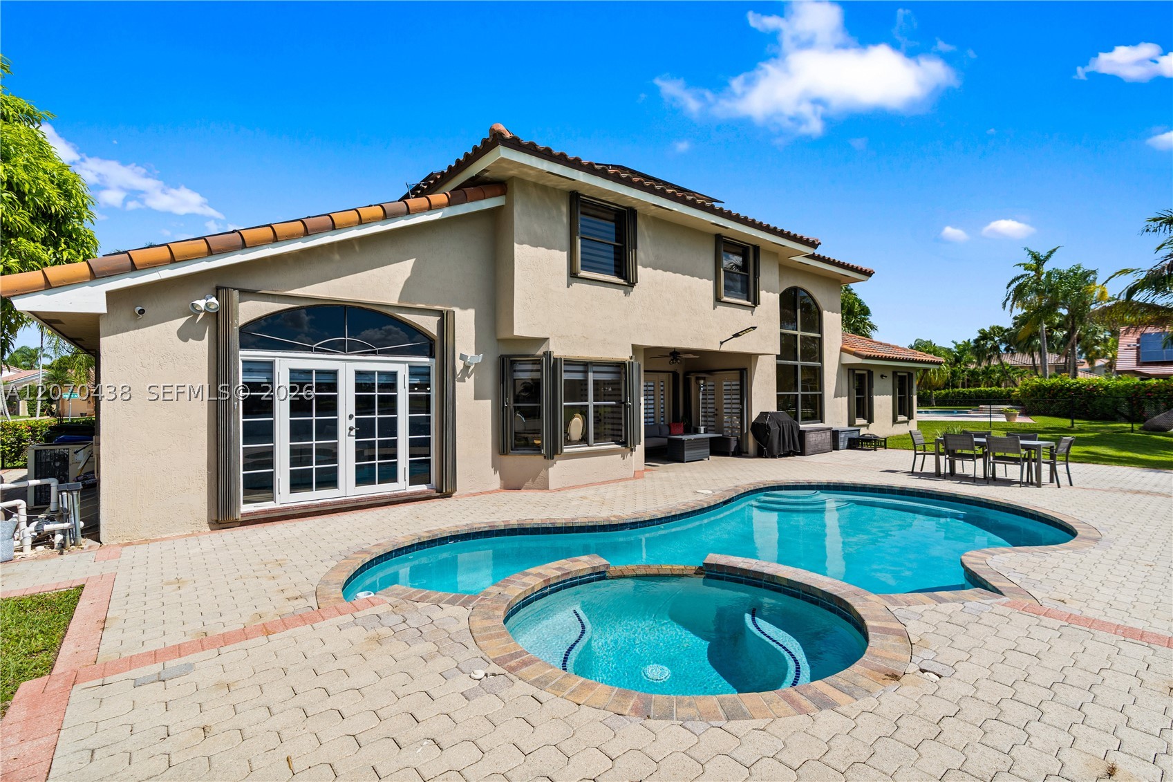 main property photo 47
