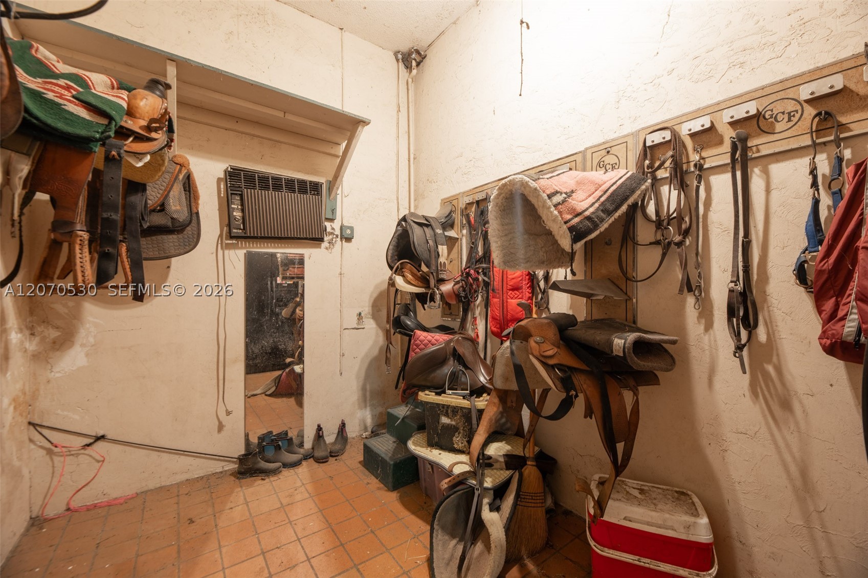 main property photo 61
