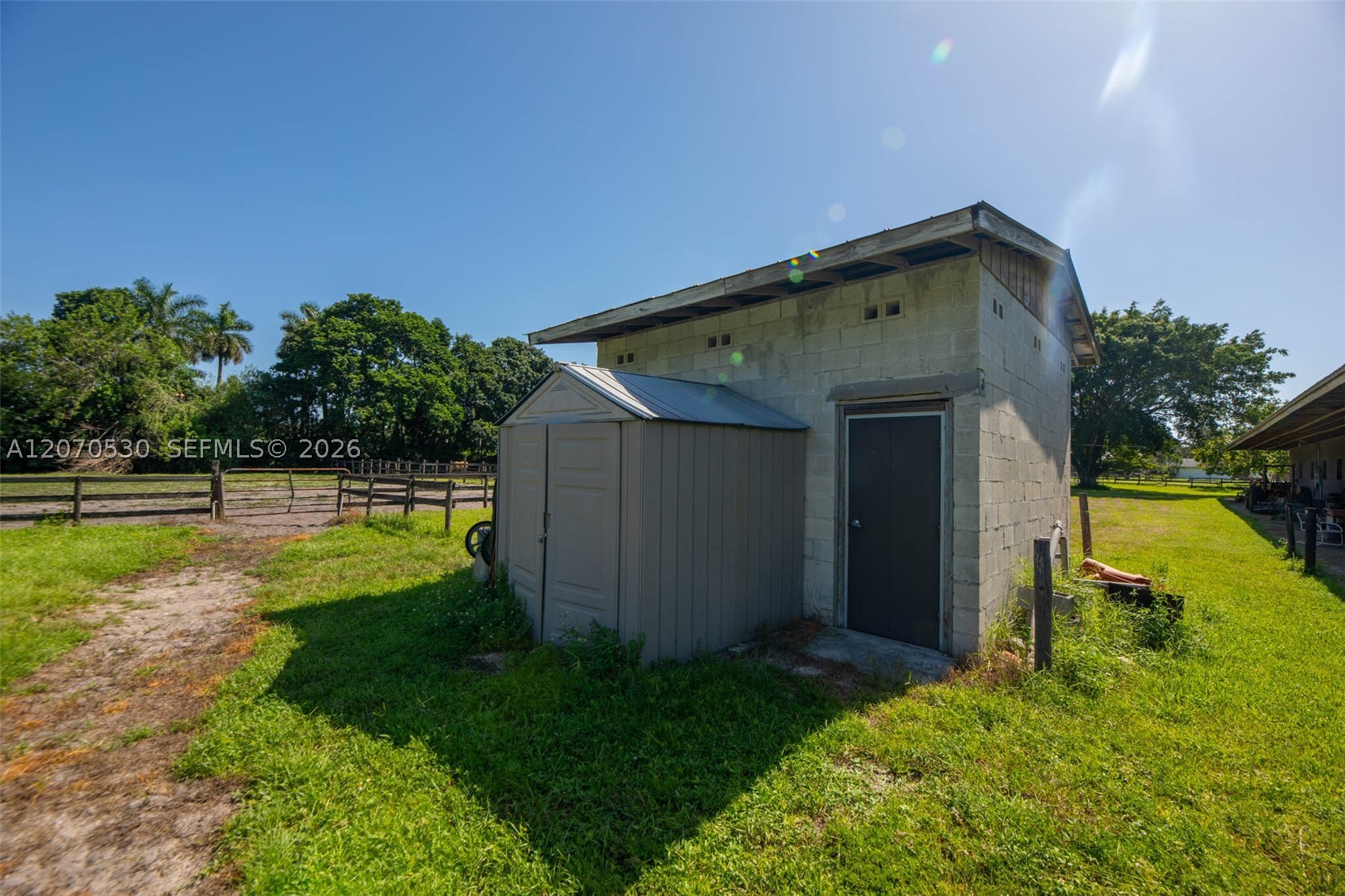 main property photo 67