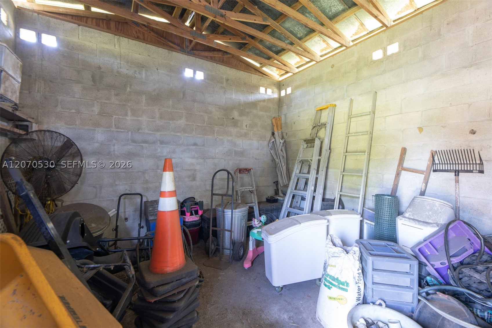 main property photo 68