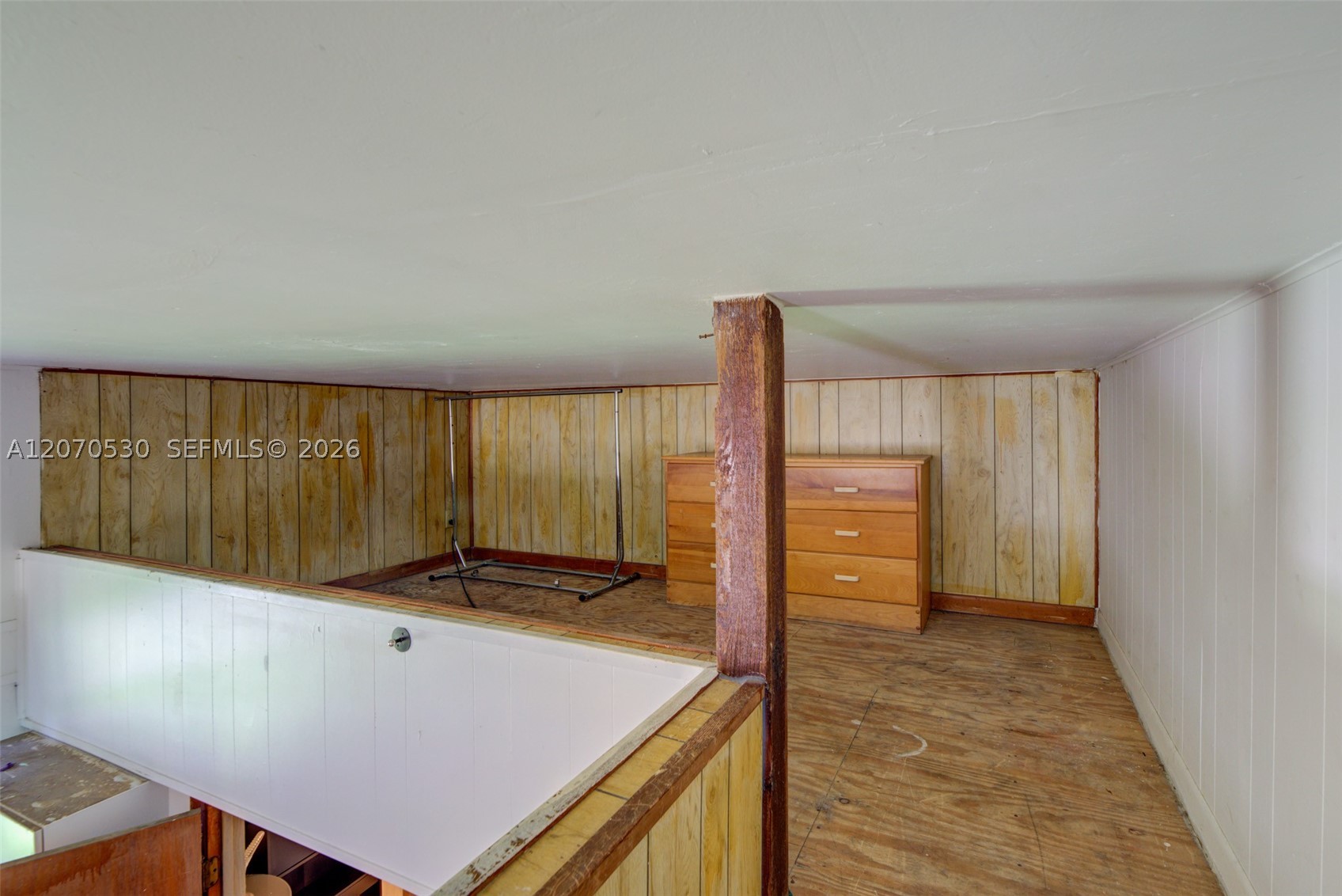 main property photo 79