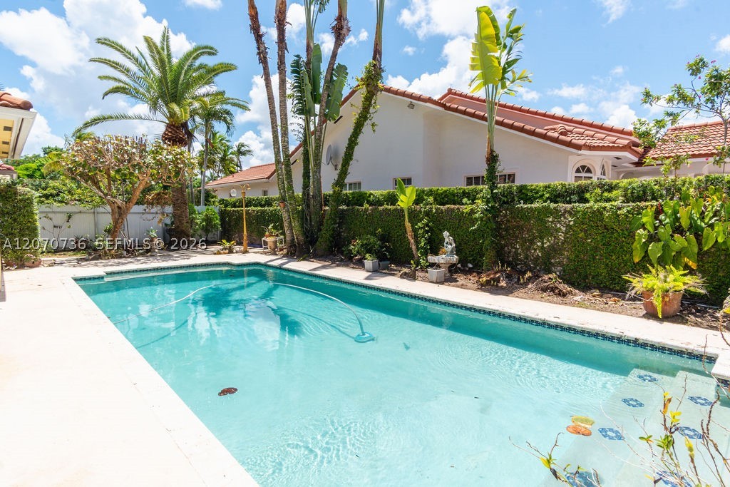 main property photo 51