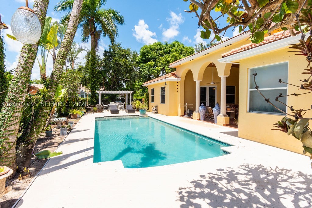 main property photo 53