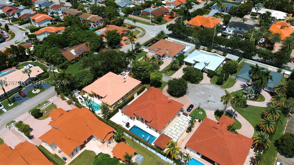 main property photo 75