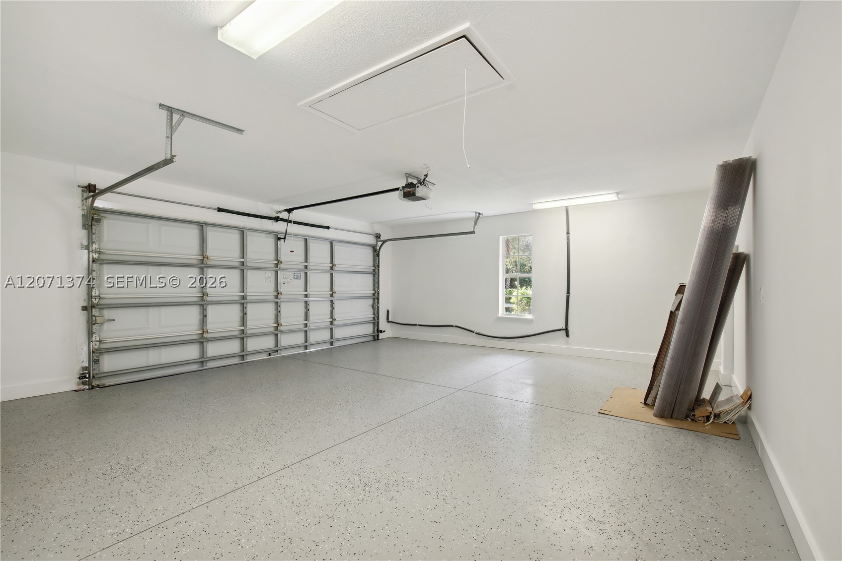 main property photo 61
