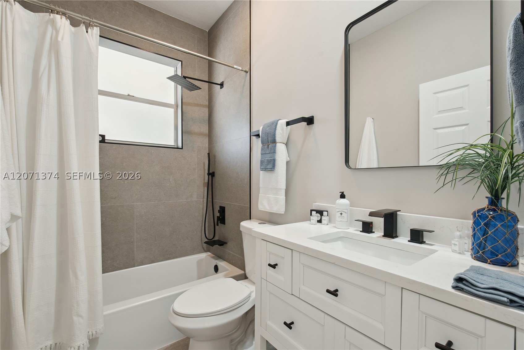 main property photo 63