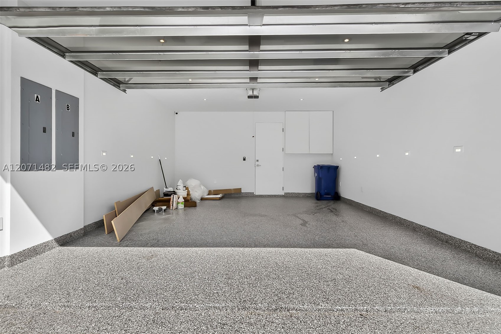 main property photo 75