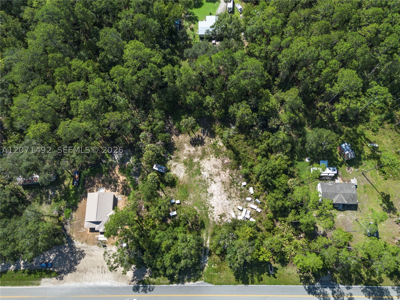main property photo 11