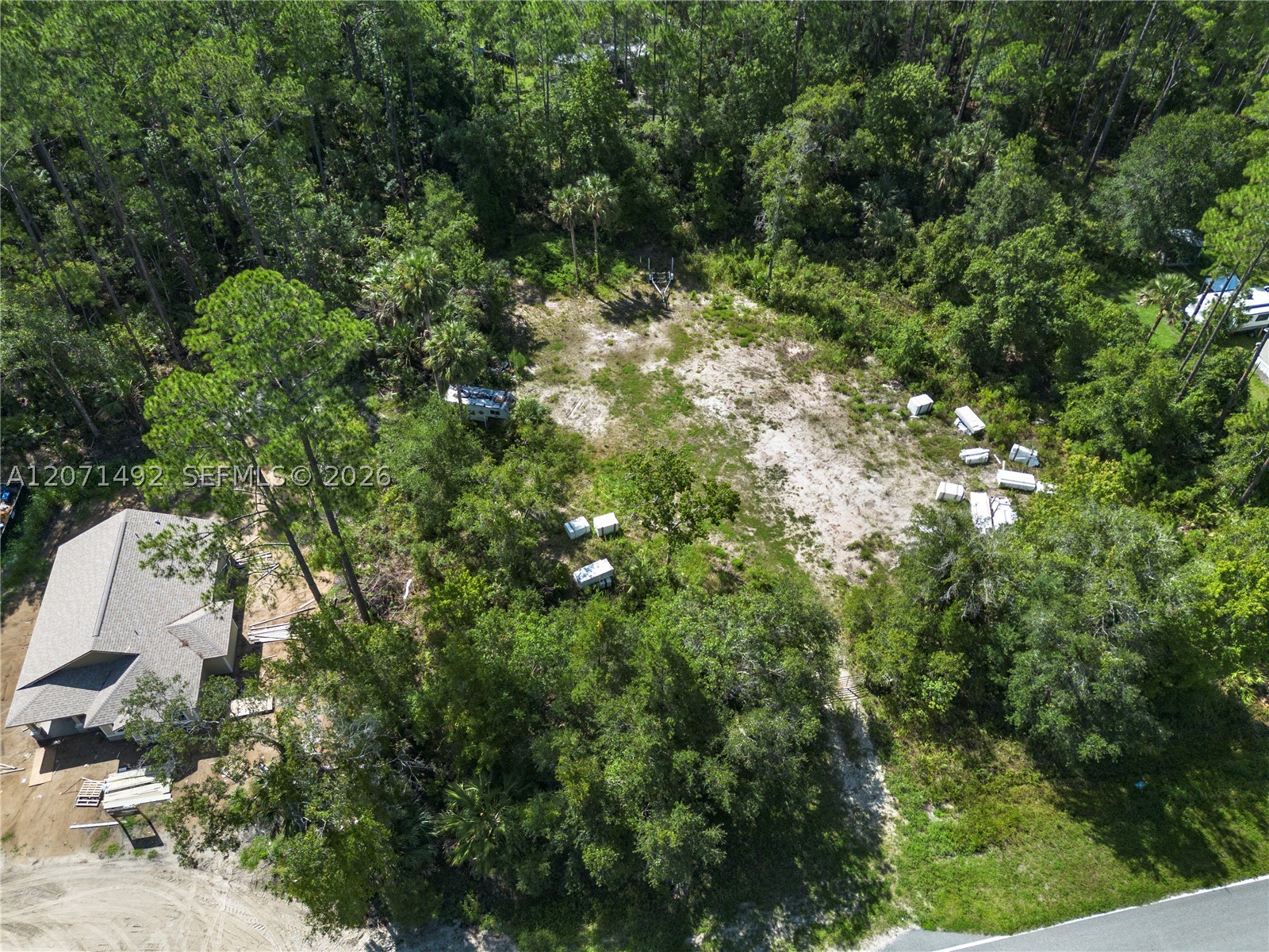 main property photo 12
