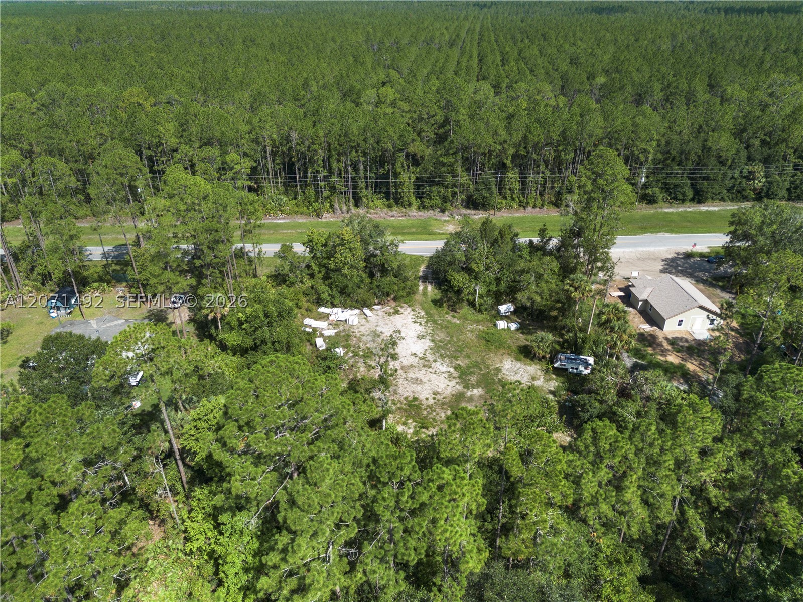 main property photo 17
