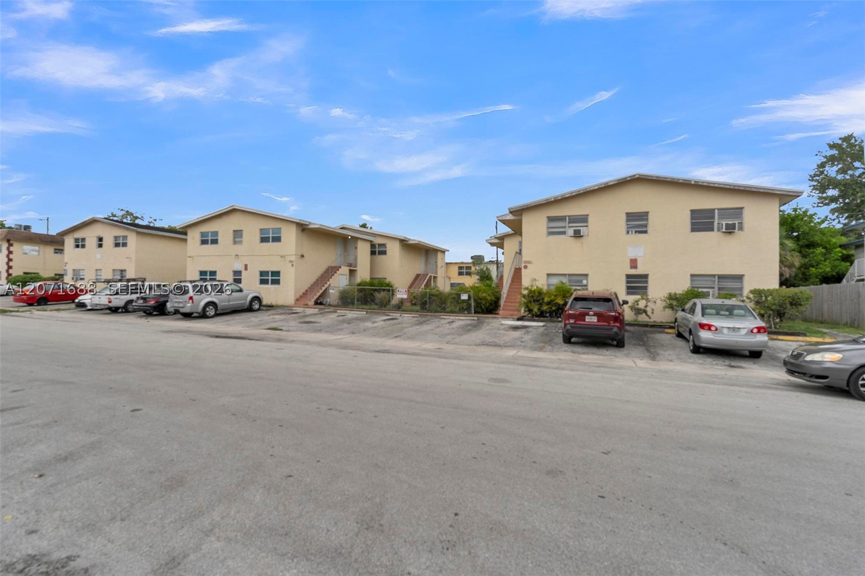 main property photo 35