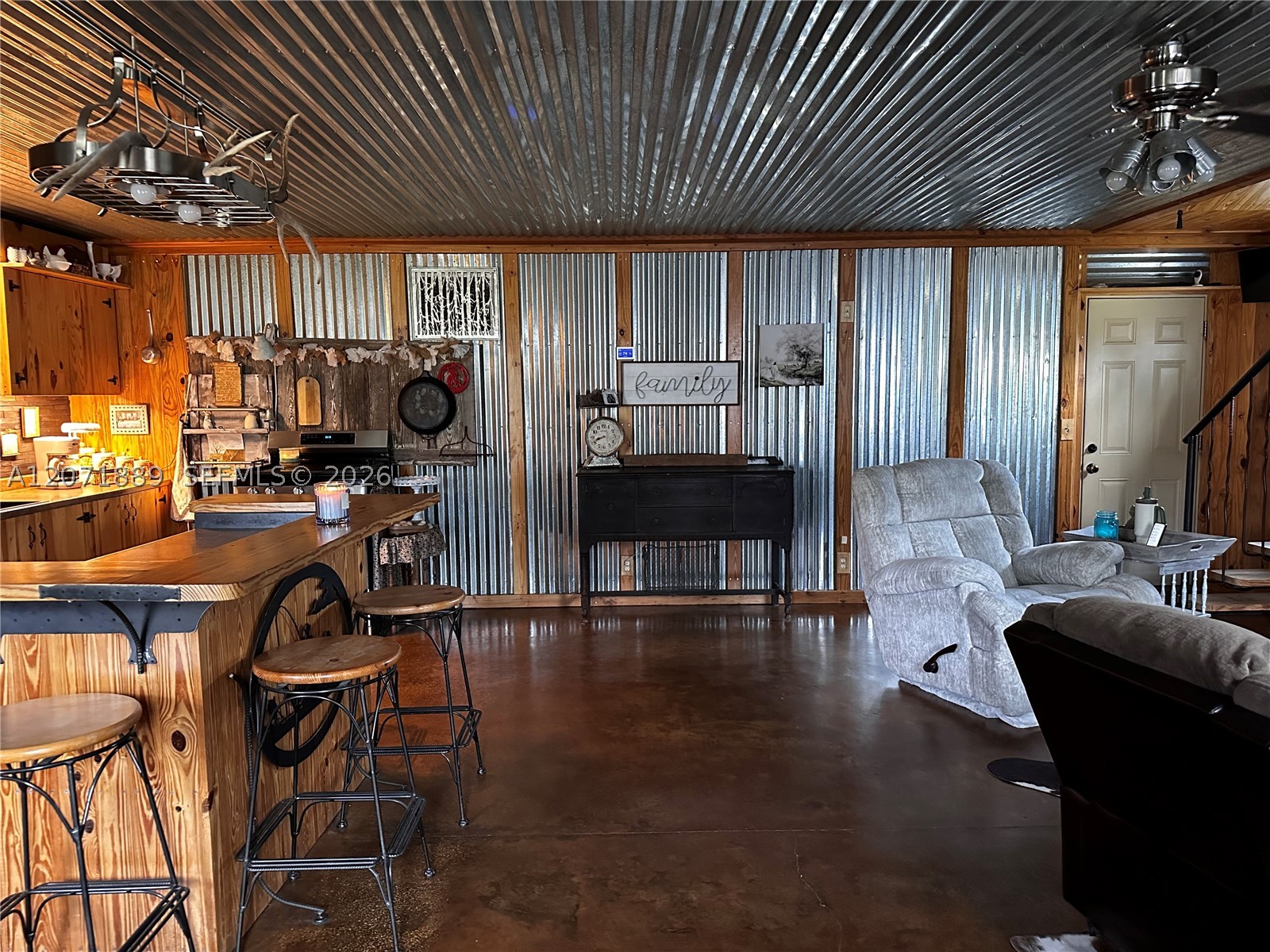 main property photo 51