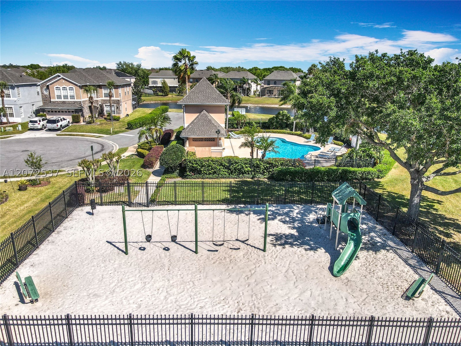 main property photo 65