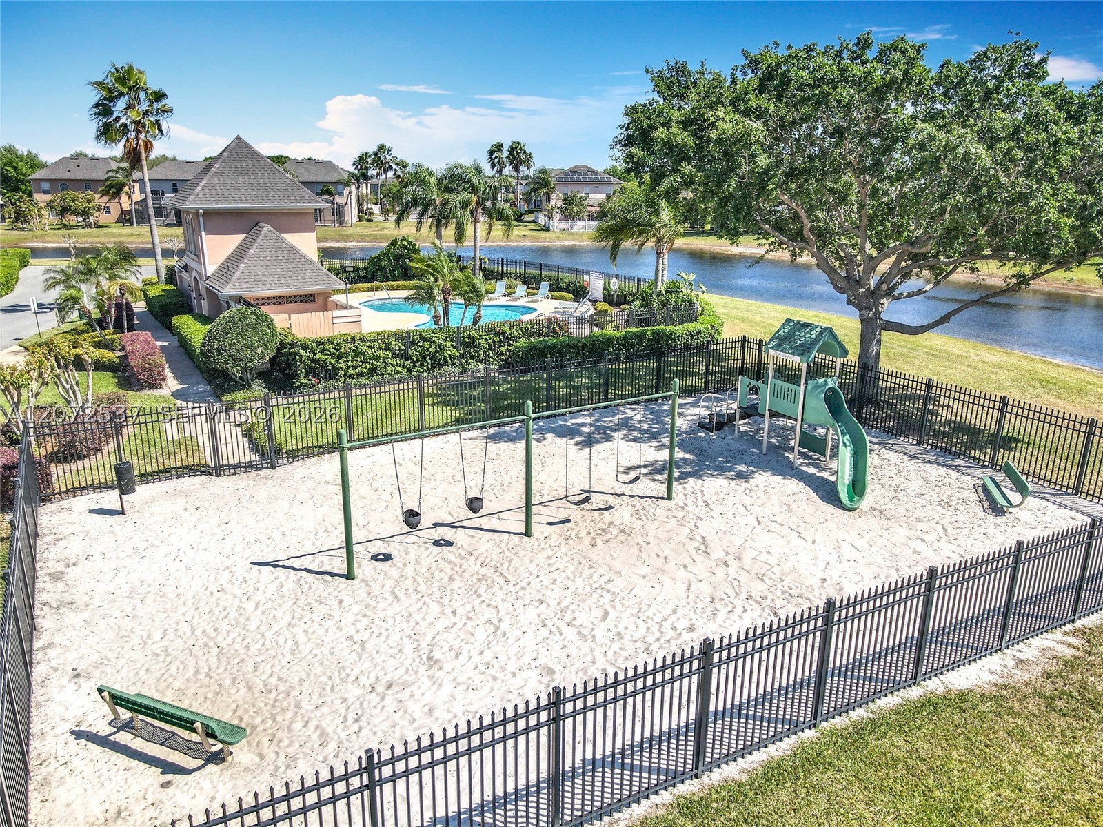 main property photo 66