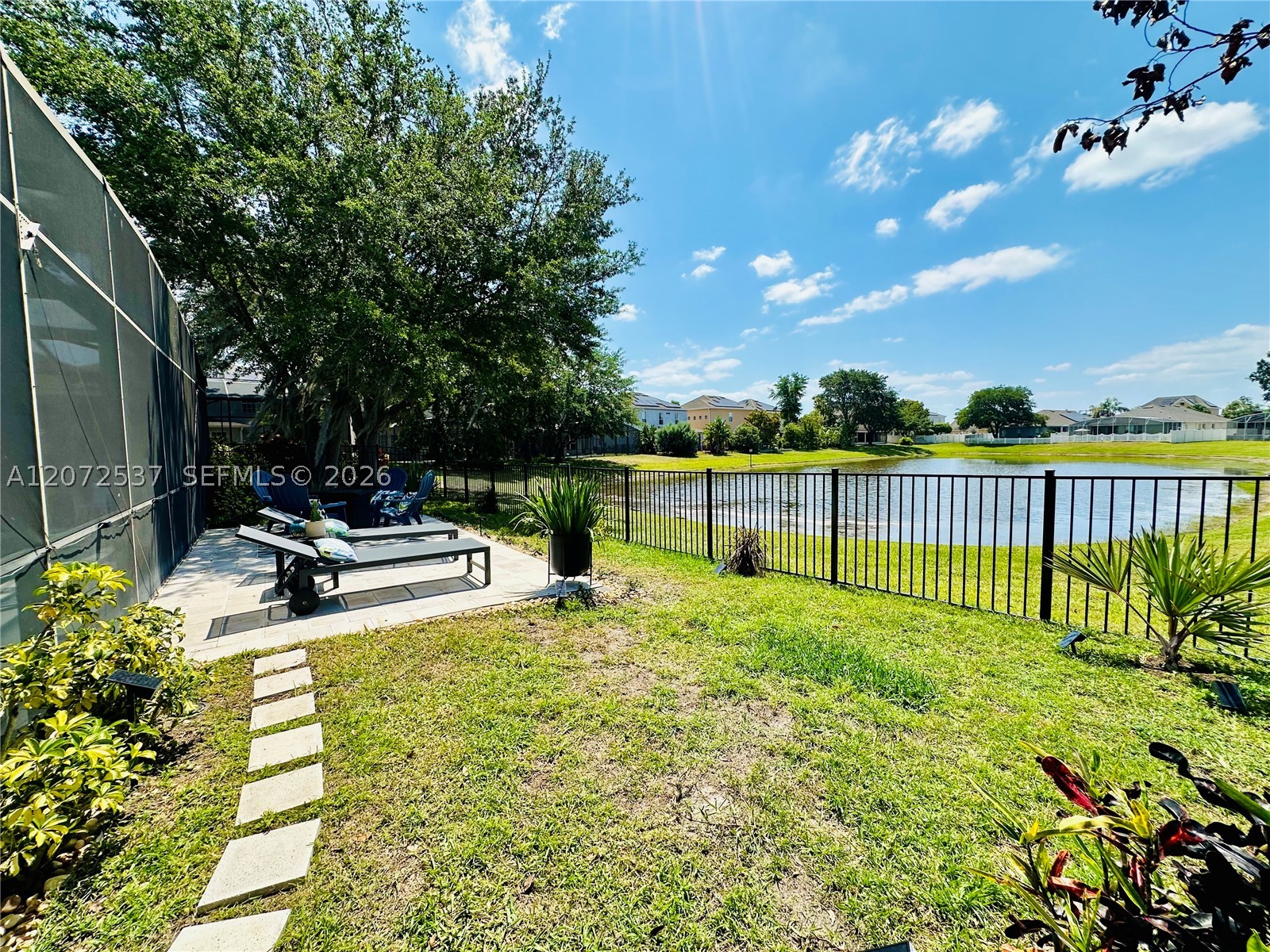 main property photo 79