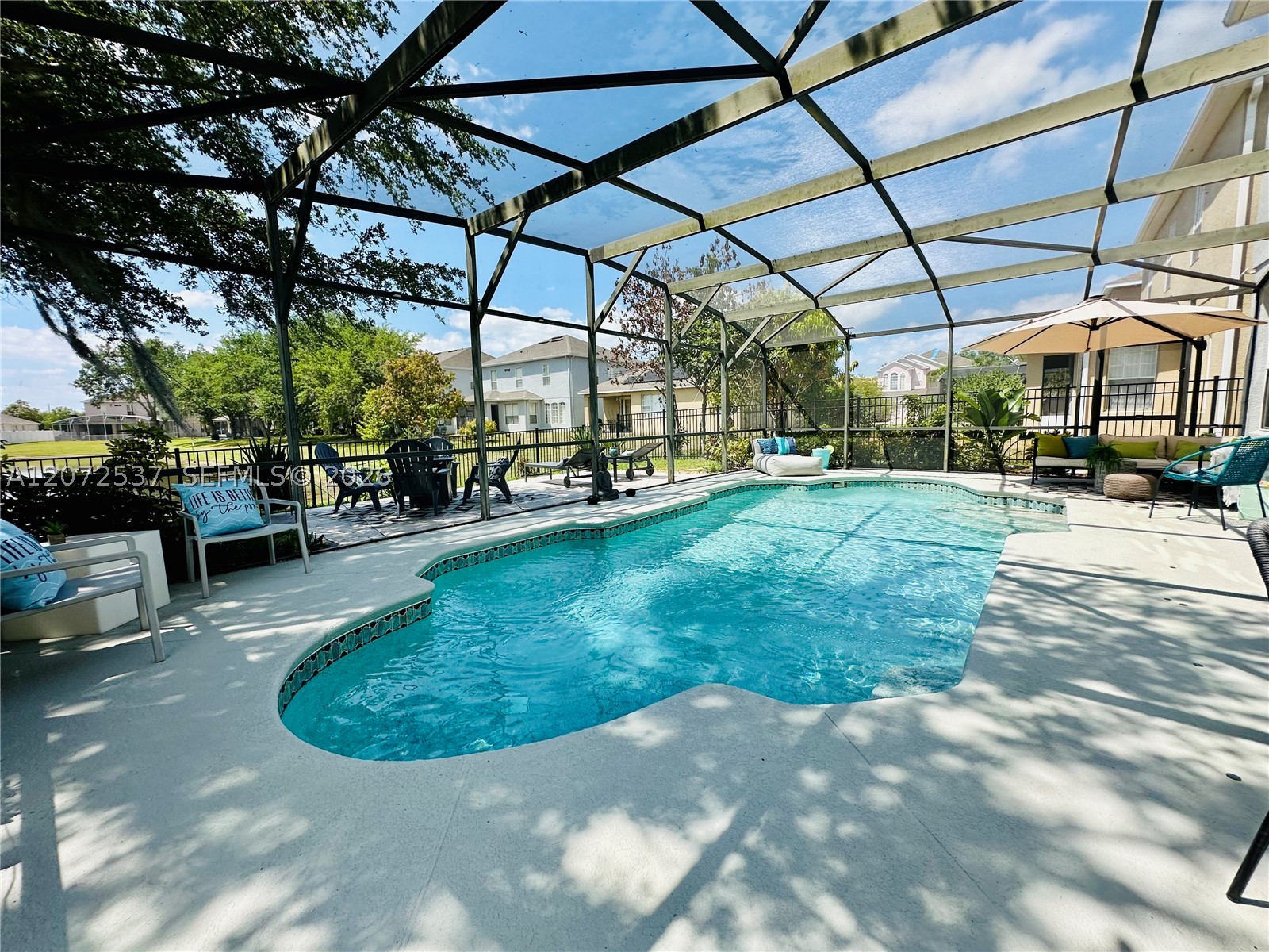 main property photo 89