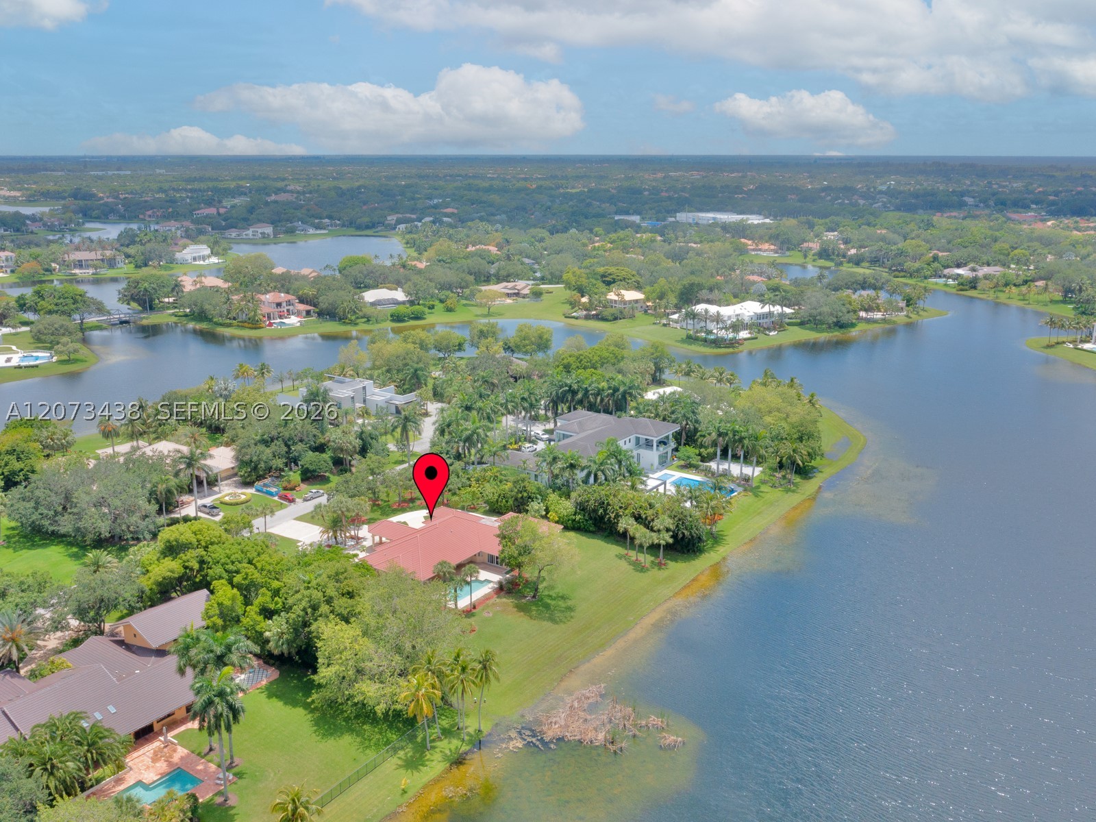 main property photo 12