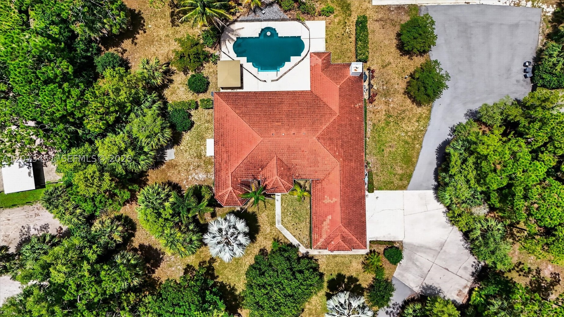 main property photo 61