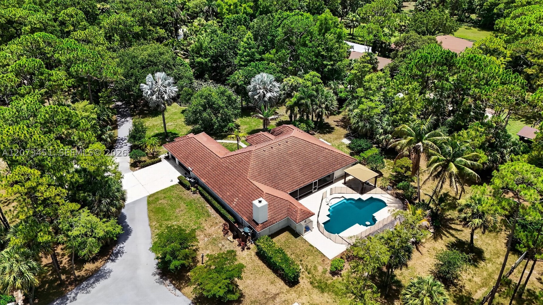 main property photo 67