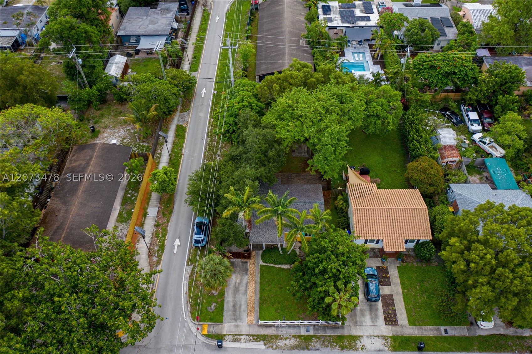 main property photo 32