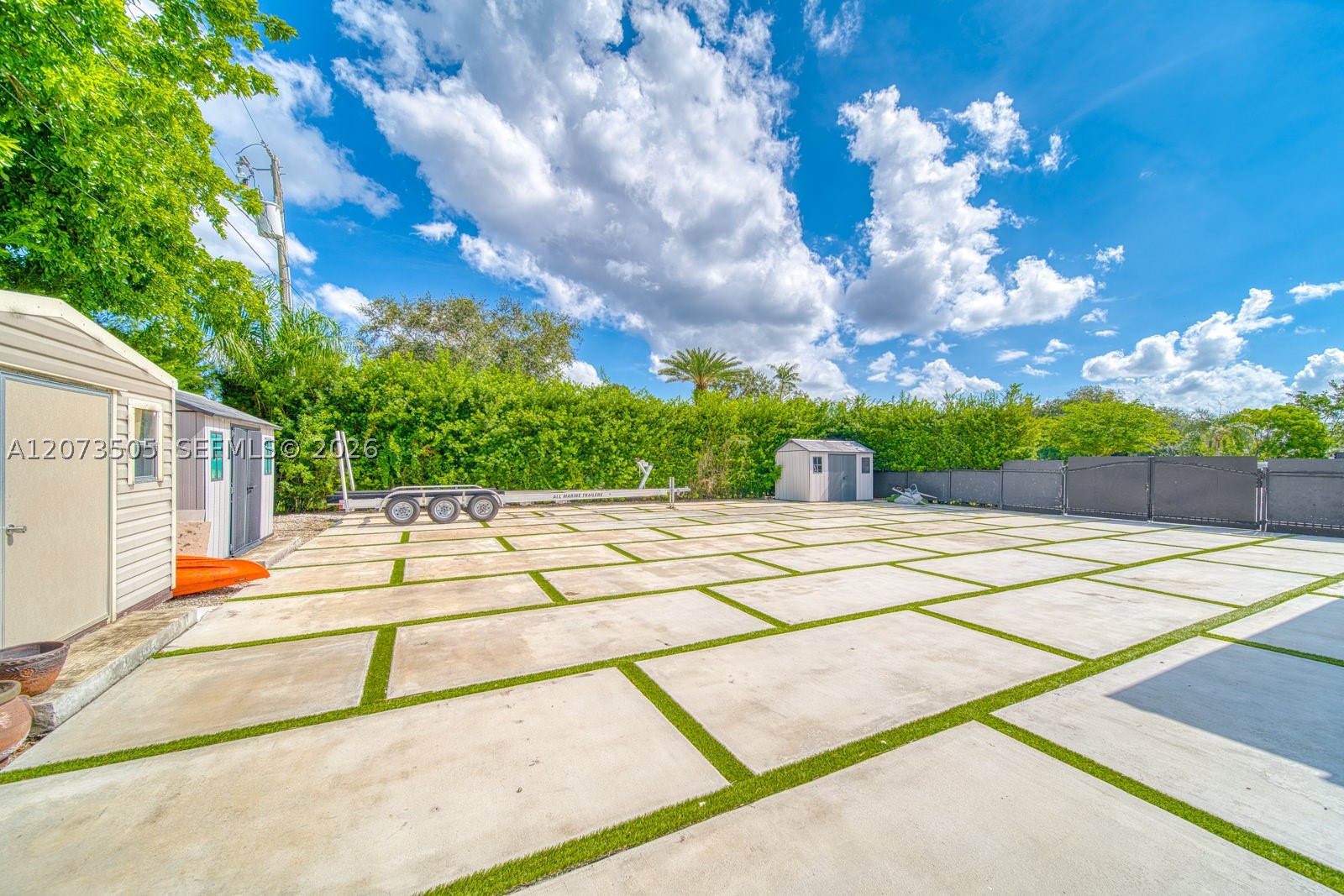 main property photo 73