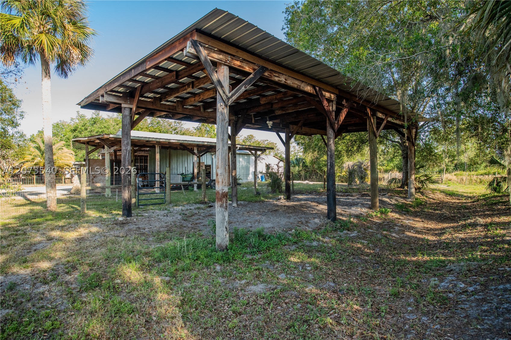 main property photo 24