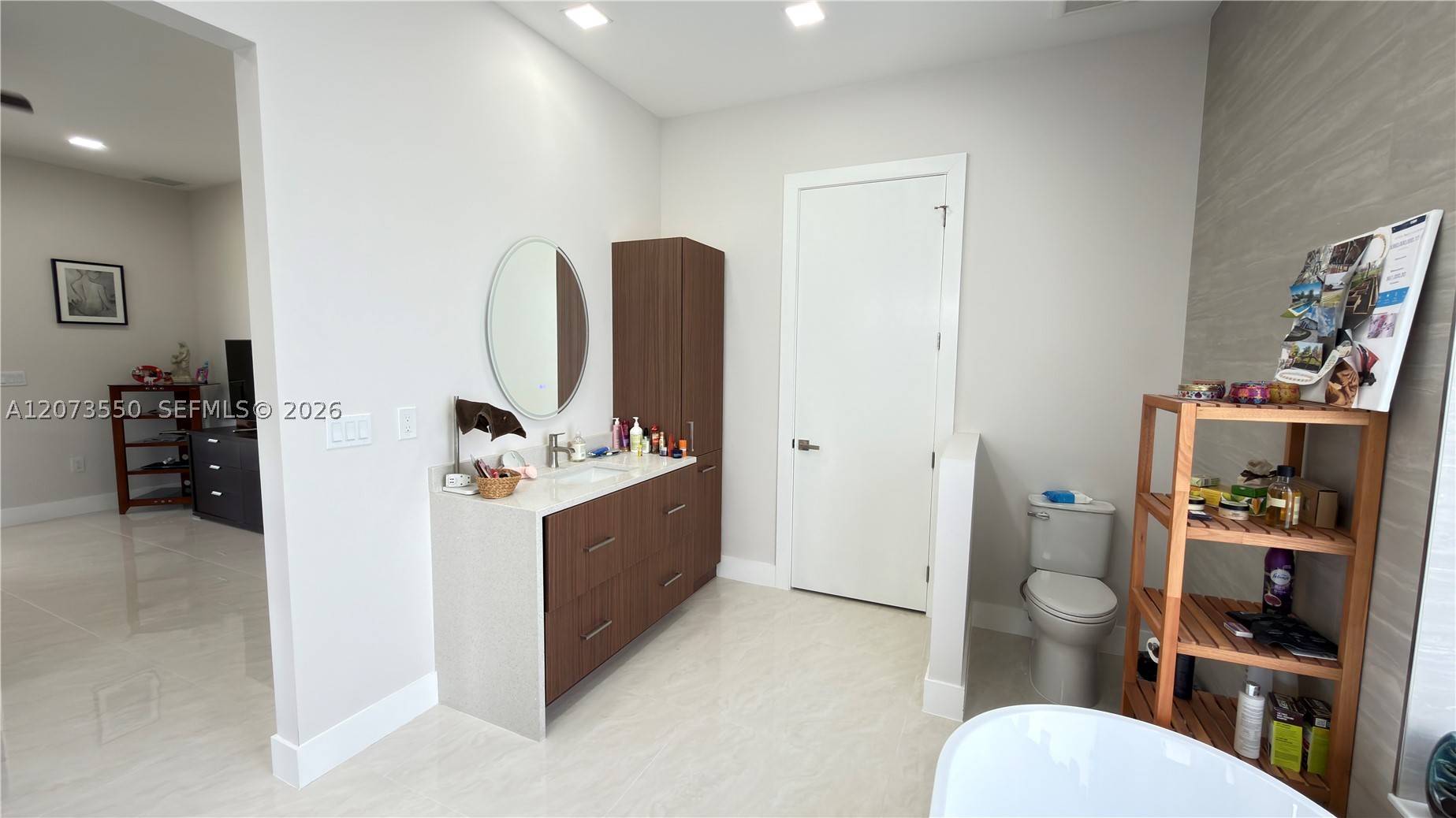 main property photo 75