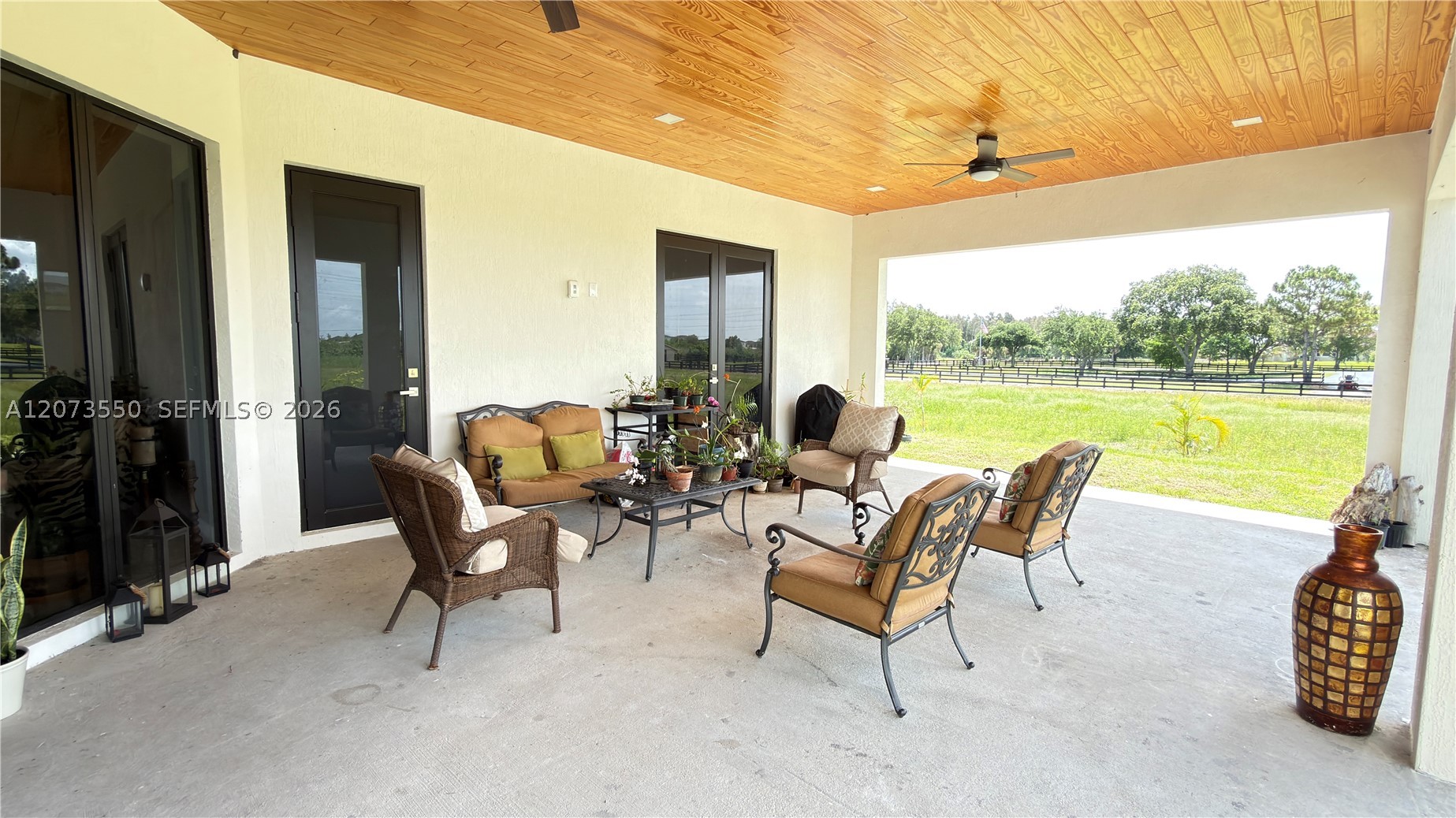 main property photo 78
