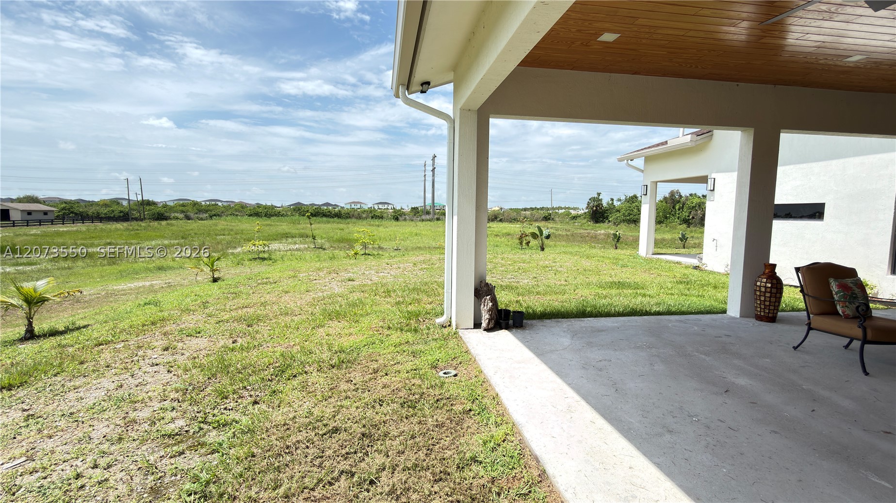 main property photo 81